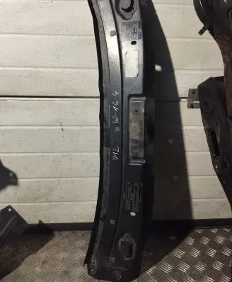 Mercedes-Benz ML W164 Top upper radiator support slam panel