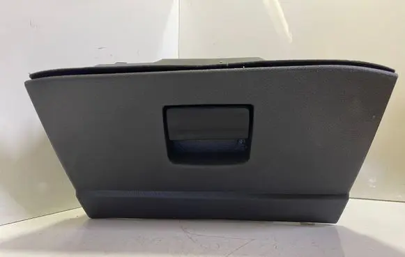 Ford Mondeo MK IV Glove box 0654900302