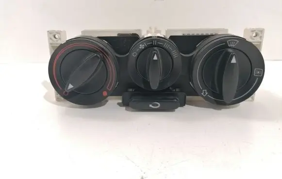 Audi A3 S3 8L Climate control unit 8L0819045A