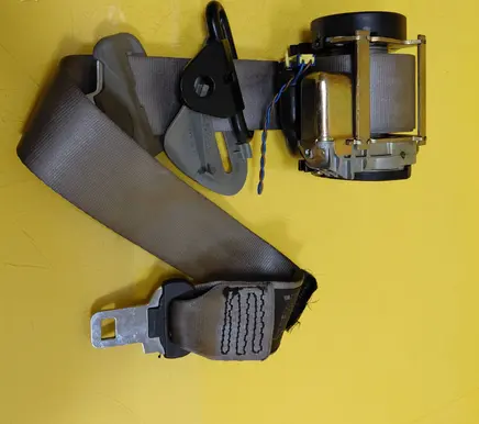Renault Scenic I Rear seatbelt A509279
