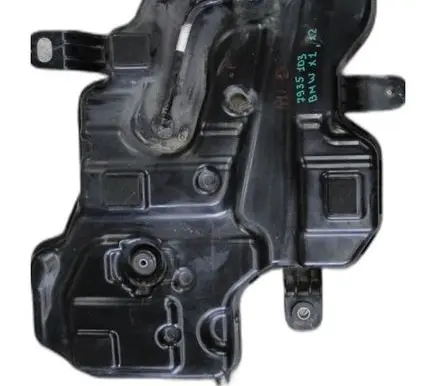 BMW X1 E84 AdBlue liquid reservoir 7935103