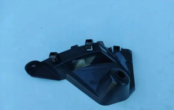 Tesla Model X Front bumper mounting bracket 109579300B