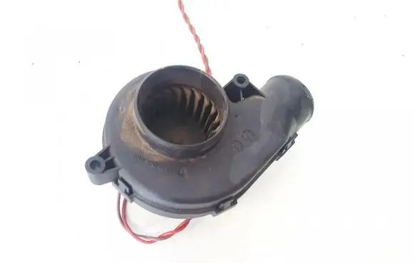 Mercedes-Benz Vito Viano W639 Secondary air pump 6395450095