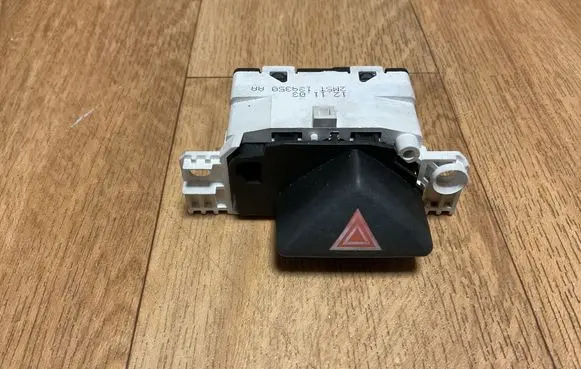 Ford Focus Hazard light switch 2M5T13A350AA 121103