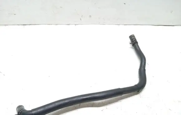 Mazda 3 III Engine coolant pipe/hose