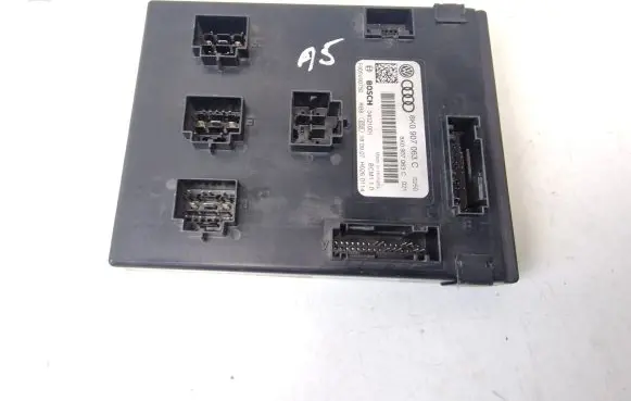Audi A5 8T 8F Comfort/convenience module 8K0907063C