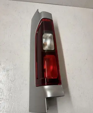 Renault Trafic III (X82) Rear/tail lights 265556737R