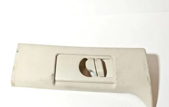 Land Rover Range Rover L322 (B) pillar trim (top) 51438252681 8252681 14011810