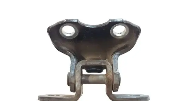 Toyota Prius (XW30) Front door lower hinge 6873012120