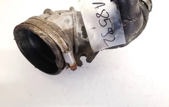 Opel Zafira A Air intake hose/pipe 90530768
