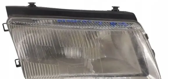 Volkswagen PASSAT B5 Headlight/headlamp