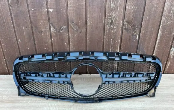 Mercedes-Benz CLA C117 X117 W117 Front bumper upper radiator grill A1178880700