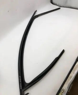 Cupra Formentor Rubber seal front door window/glass 