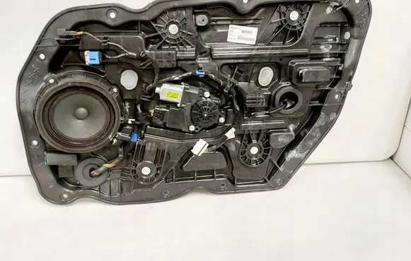 KIA Ceed Front door window regulator with motor