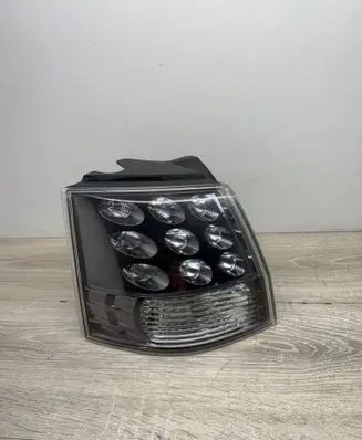 Mitsubishi Outlander Rear/tail lights 22087813