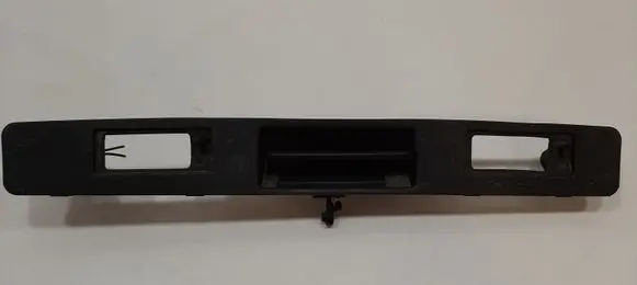 Volvo V70 Tailgate/trunk/boot exterior handle 9203101