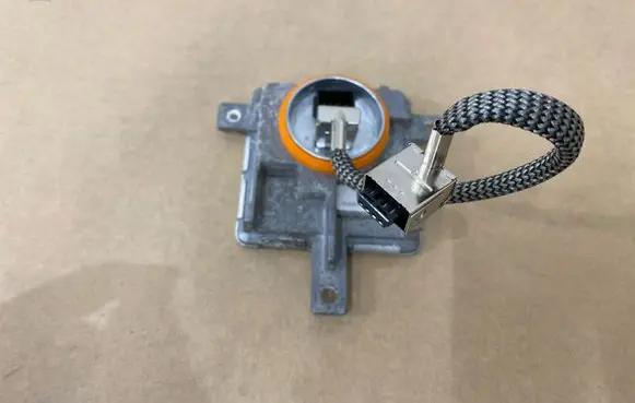 Land Rover Evoque I Xenon control unit/module 1036060061 00197528