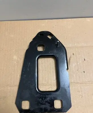 Audi A4 S4 B8 8K Engine mounting bracket 8K0805500