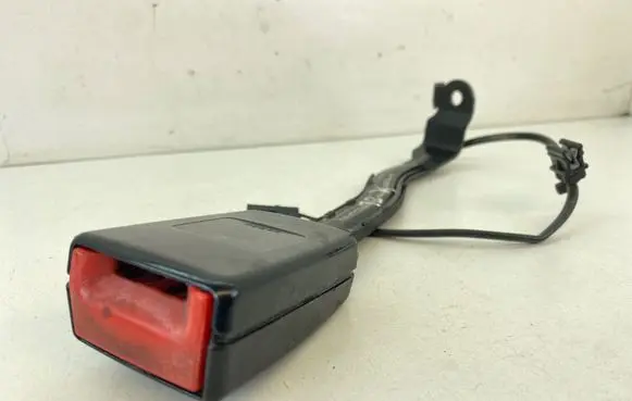 Volkswagen Cross Touran I Front seatbelt buckle 1T0857755C 34031517