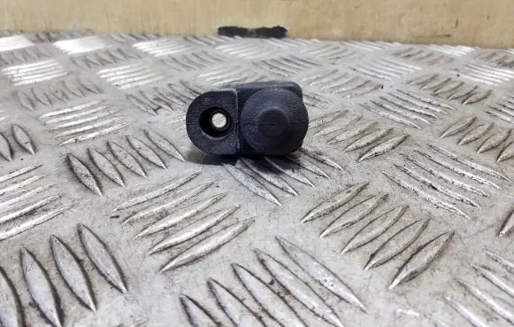 Nissan X-Trail T32 Rear door sensor 