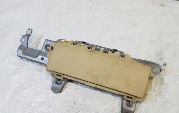 Lexus GS 300 350 430 450H Knee airbag 