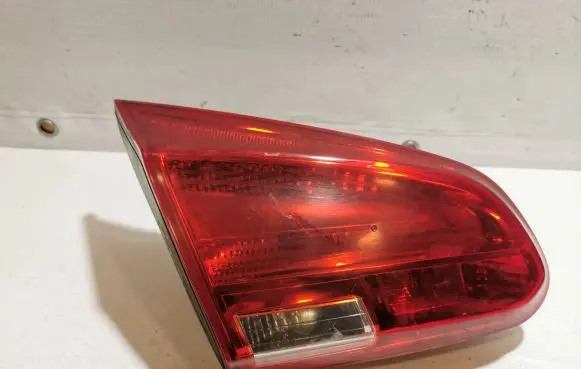 KIA Ceed Tailgate rear/tail lights 92403A20