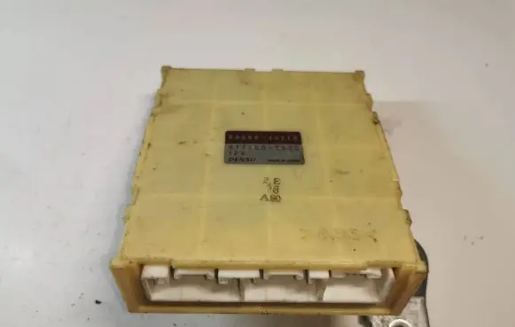 Toyota Avensis Verso Other control units/modules 8865044210 0771005520