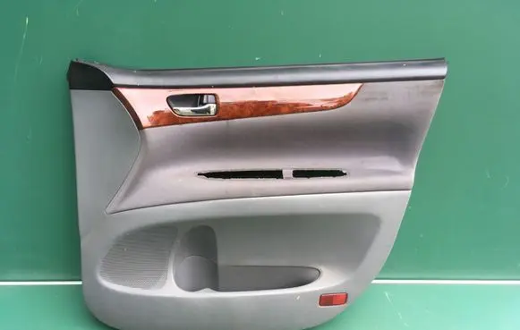 Toyota Avensis Verso Front door card panel trim 6761044420