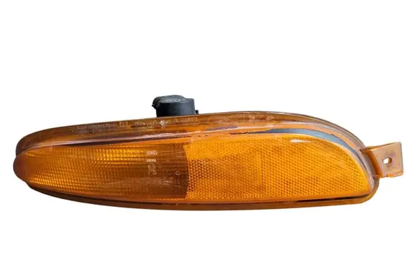 Chrysler 300M Front indicator light CC4805138 4805140 58622E