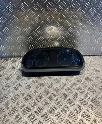 Mercedes-Benz A W169 Speedometer (instrument cluster) 1695400248 A1695400248