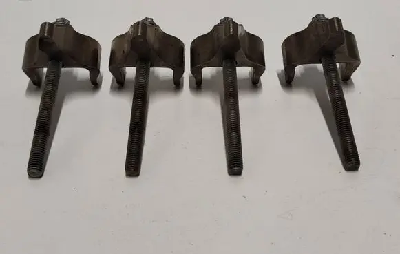 BMW 3 E90 E91 Fuel Injector clamp holder 7809798 13537809798