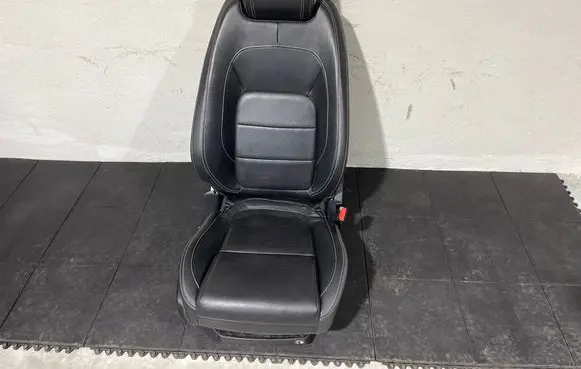 Jaguar XE Front passenger seat 