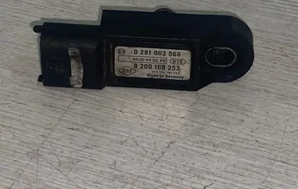 Nissan X-Trail T30 Air pressure sensor 0281002566 8200168253 8200185545