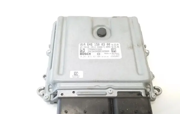 Mercedes-Benz Vito Viano W639 Engine control unit/module A6461500300 0281015921