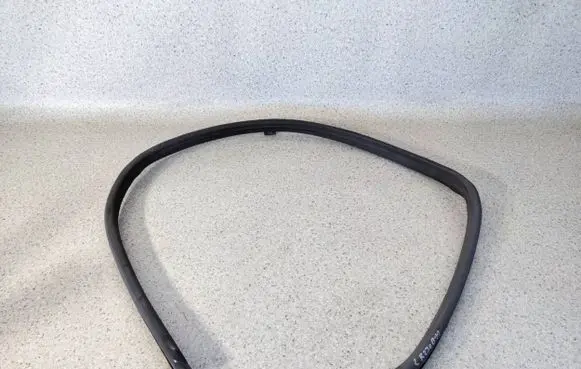 Mercedes-Benz SL R230 Front door rubber seal AOP34565