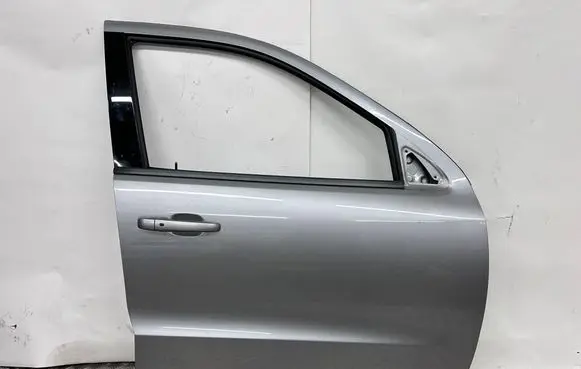 Dodge Durango Front door 