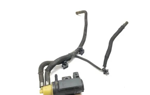 Nissan Navara D23 Turbo solenoid valve 149566740R 70181413 12V18T302