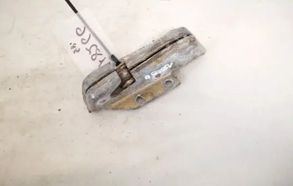 Renault Master II Rear door lock loop/hook striker 