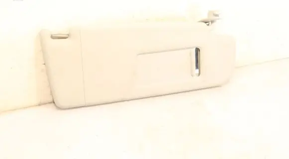 Sun visor clip/hook/bracket
