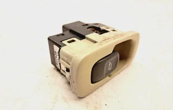 Volvo S80 Electric window control switch 9476697 99W284