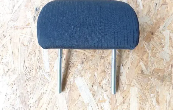 Subaru Legacy Rear seat headrest 