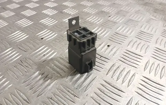 Skoda Rapid (NH) Other relay 3B0951253