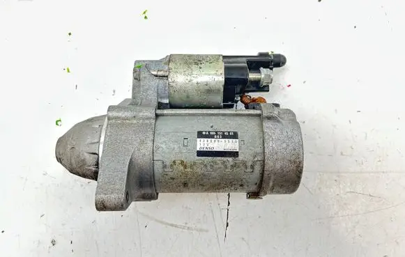 Mercedes-Benz E W212 Starter motor A0061514501