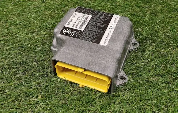 Volkswagen Tiguan Airbag control unit/module 5N0959655K