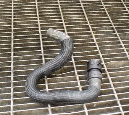 Volvo XC60 Engine coolant pipe/hose BG918B159CB