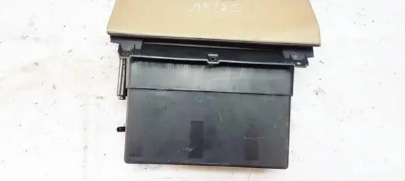 Saab 9-5 Glove box 