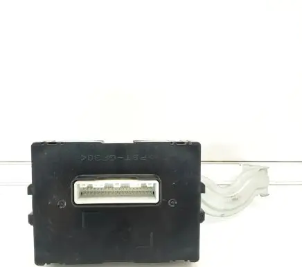 Suzuki Swift II Climate control unit 3953068L01
