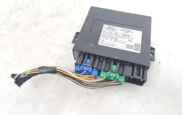 Ford Focus Comfort/convenience module 98AG15K600DE