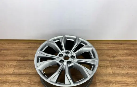 Ford Explorer VI R20 alloy rim 