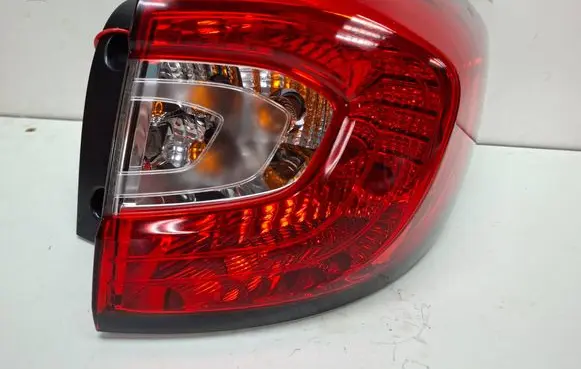 Renault Captur Rear/tail lights S27639640 265502731R